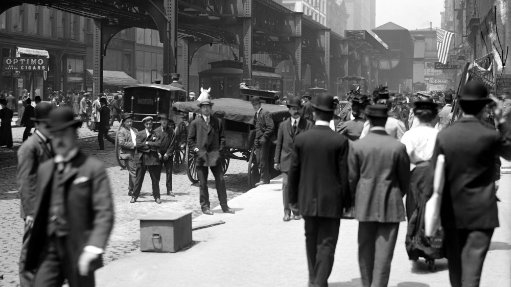 Wabash Avenue, Chicago, c1907. Library of Congress, LC-D4-70163.